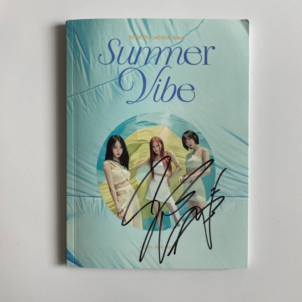 VIVIZ SINB SIGNED 2ND MINI ALBUM 'SUMMER VIBE' - FLYING POINT